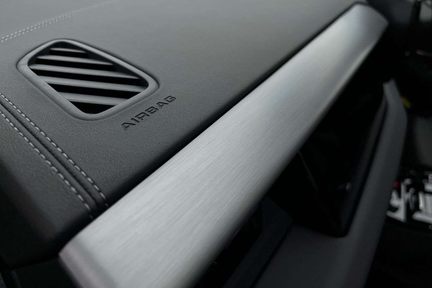 Used Audi Q6 e-tron 2025 for sale - 77577199: Photo 28