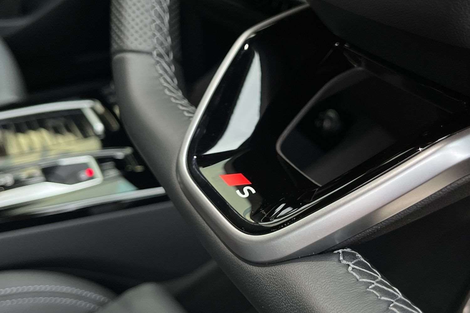 Used Audi Q6 e-tron 2025 for sale - 77577199: Photo 29