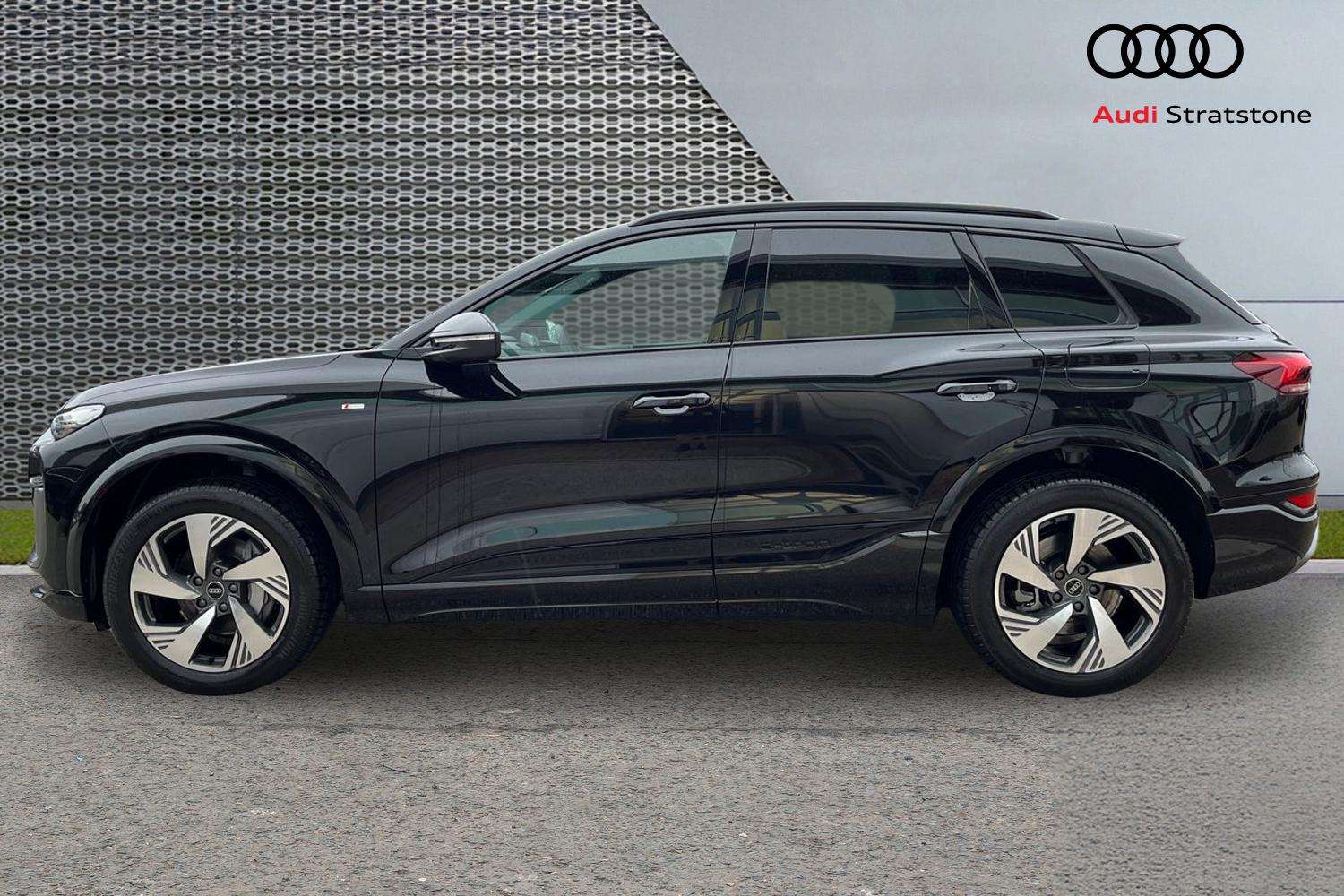 Used Audi Q6 e-tron 2025 for sale - 77577199: Photo 8