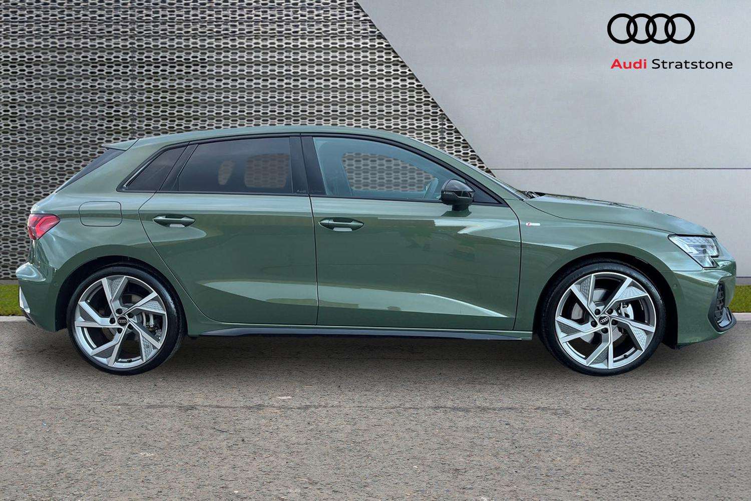 Used Audi A3 2025 for sale - 77147231: Photo 4