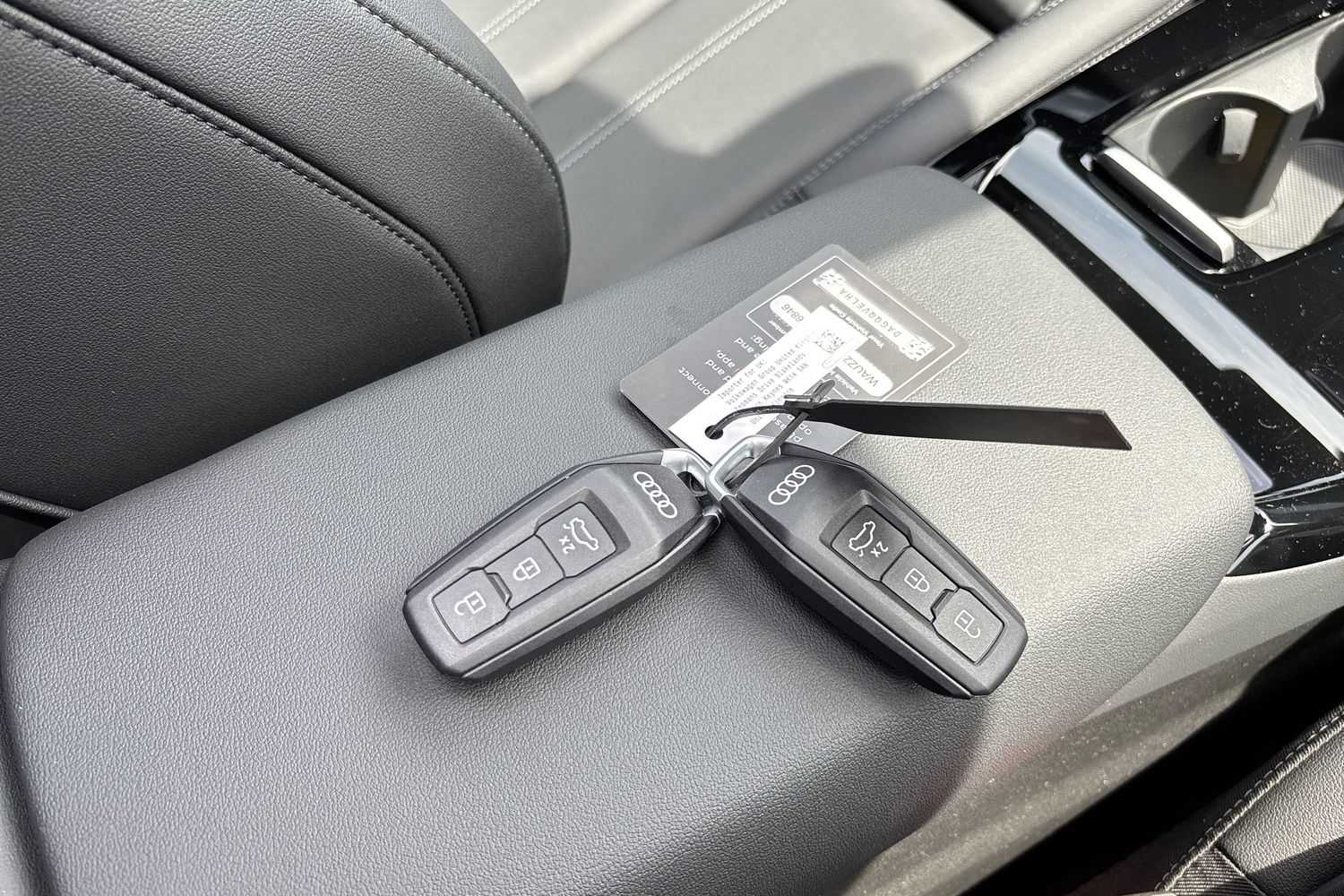 Used Audi Q6 e-tron 2025 for sale - 77348174: Photo 15