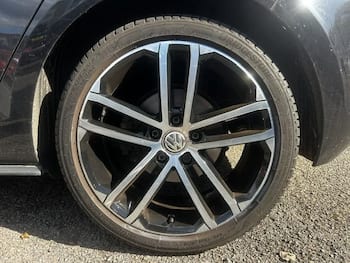 Used Volkswagen Golf 2015 for sale - 79856741: Photo