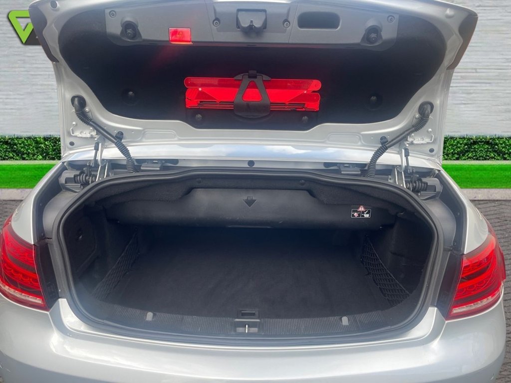 Used Mercedes-Benz E Class 2013 for sale - 77835133: Photo 15