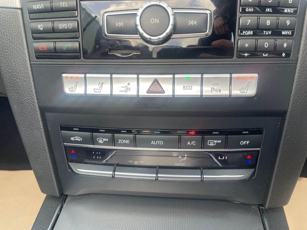 Used Mercedes-Benz E Class 2013 for sale - 77835133: Photo 22