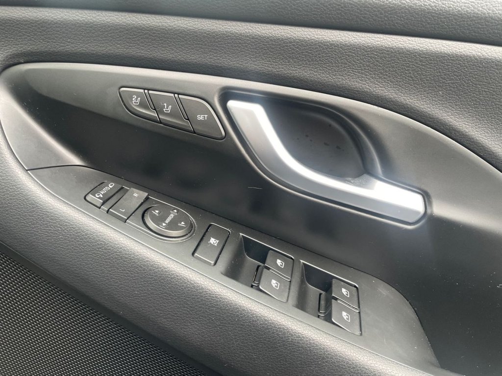 Used Hyundai i30 2019 for sale - 77905349: Photo 12