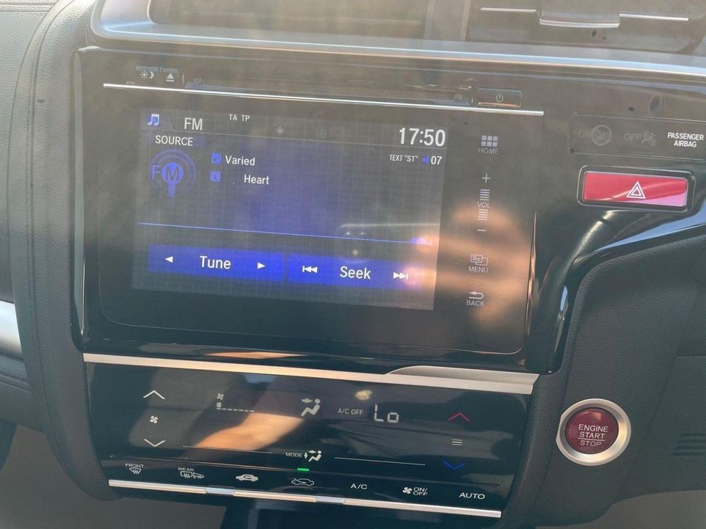 Used Honda Jazz 2017 for sale - 76693117: Photo 14