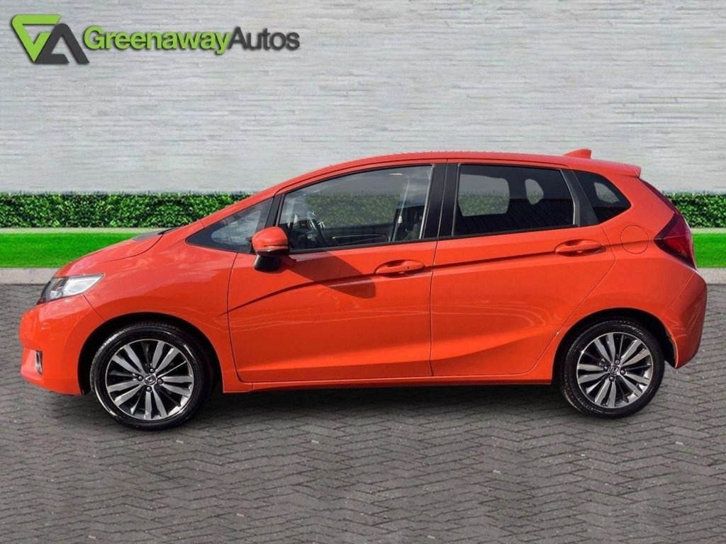 Used Honda Jazz 2017 for sale - 76693117: Photo 17