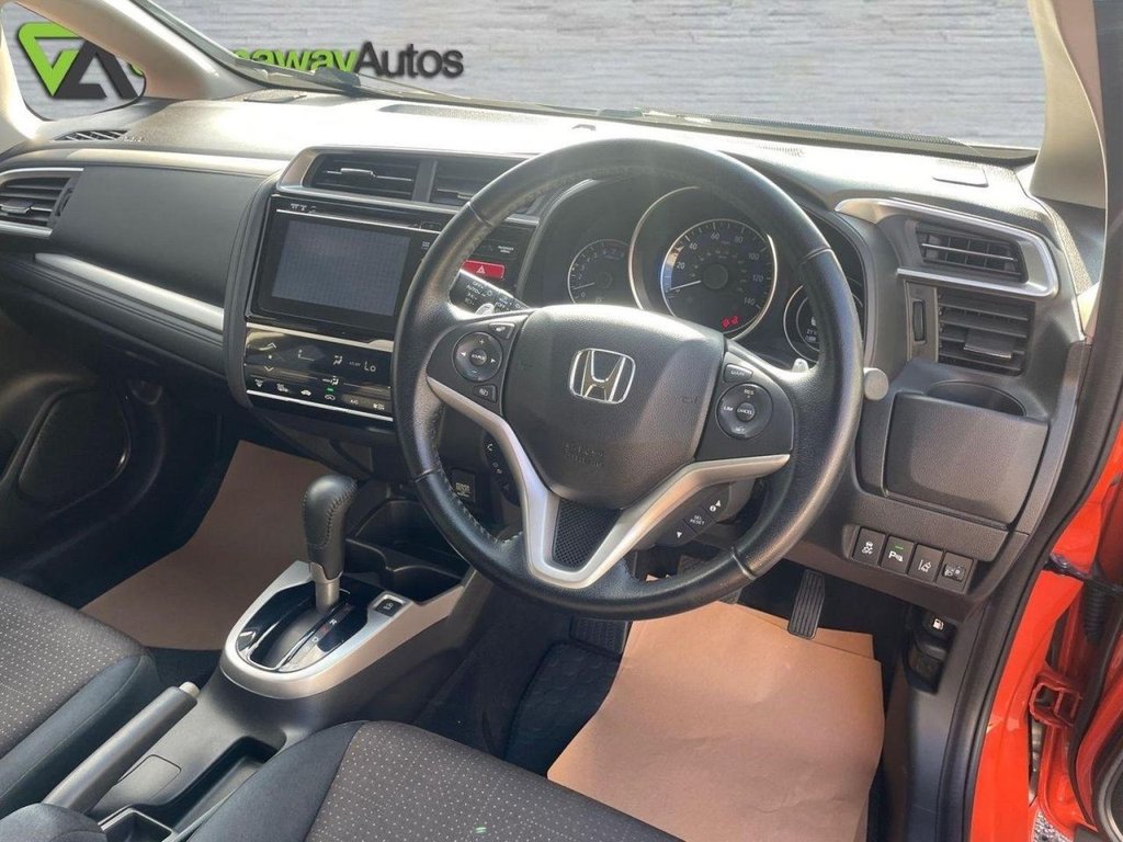 Used Honda Jazz 2017 for sale - 76693117: Photo 30