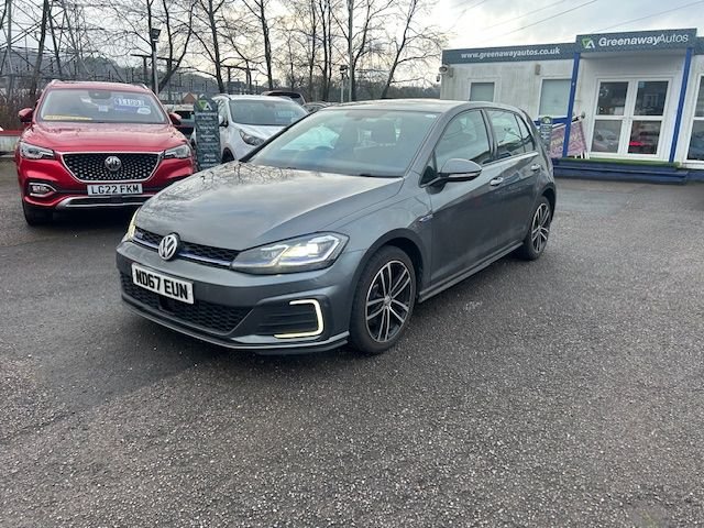 Used Volkswagen Golf 2017 for sale - 77250536: Photo 3