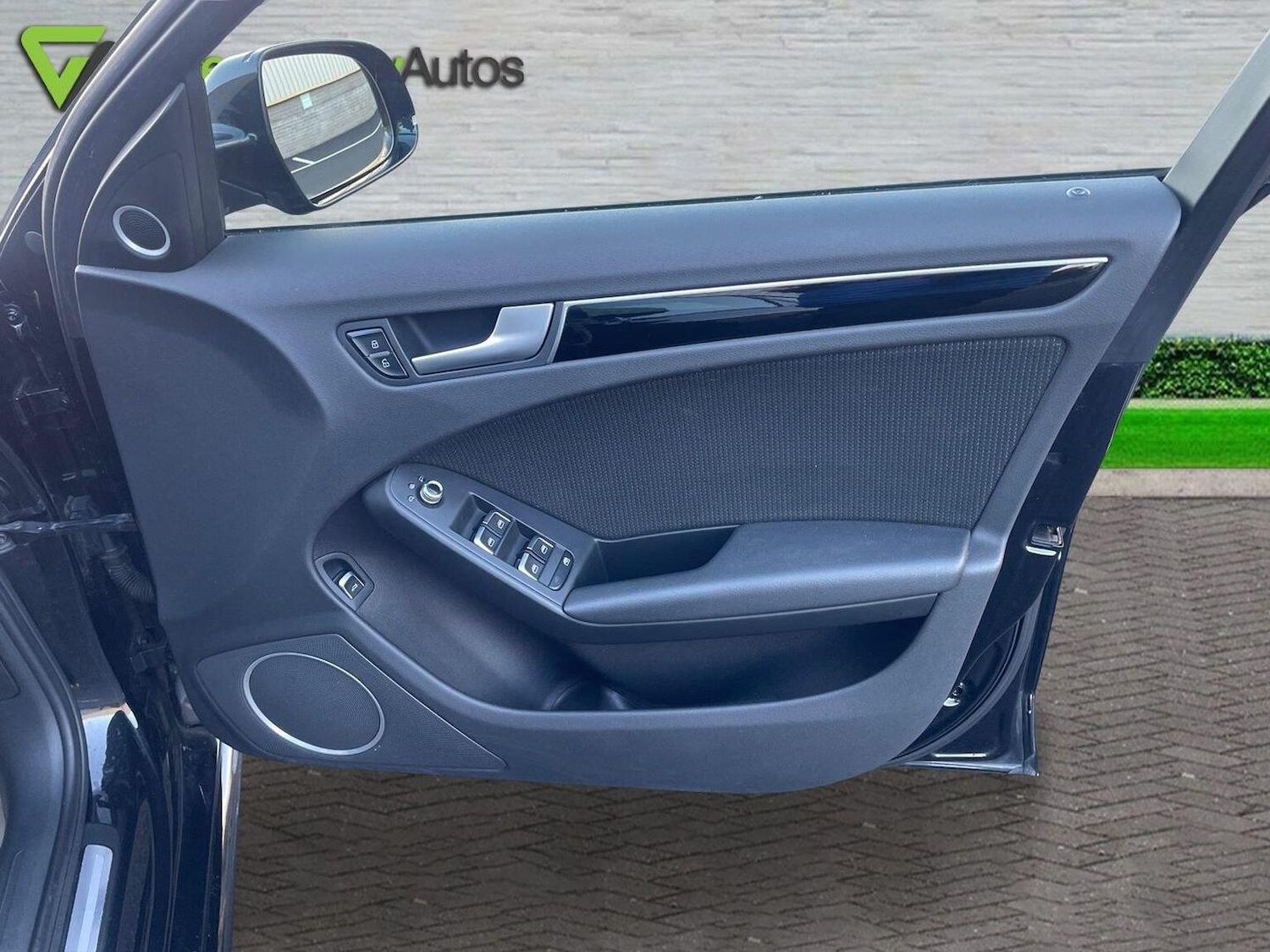 Used Audi A4 2013 for sale - 76560043: Photo 17