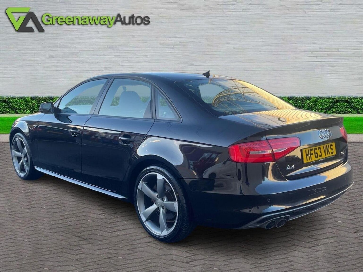 Used Audi A4 2013 for sale - 76560043: Photo 4