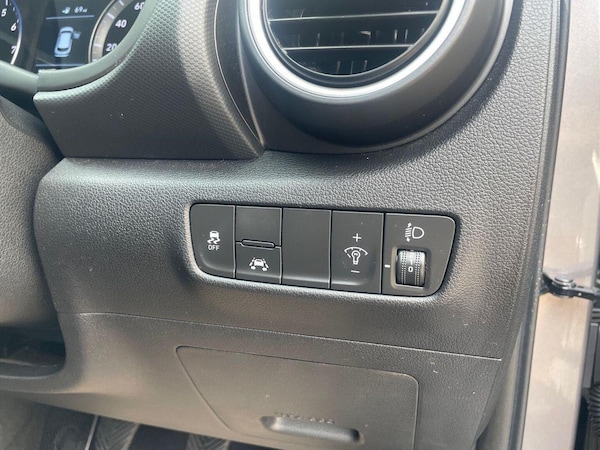 Used Hyundai KONA 2018 for sale - 75446347: Photo 11