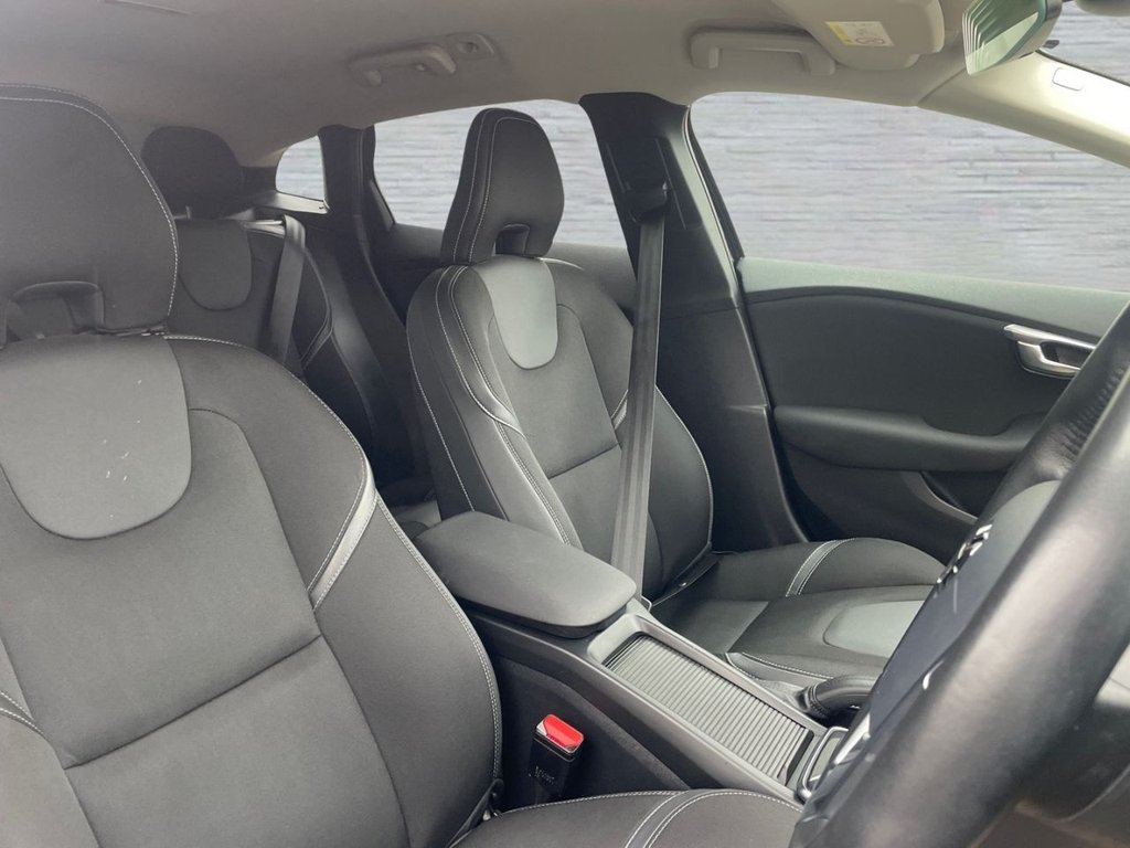 Used Volvo V40 2019 for sale - 76848373: Photo 19