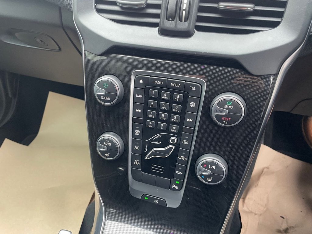 Used Volvo V40 2019 for sale - 76848373: Photo 25