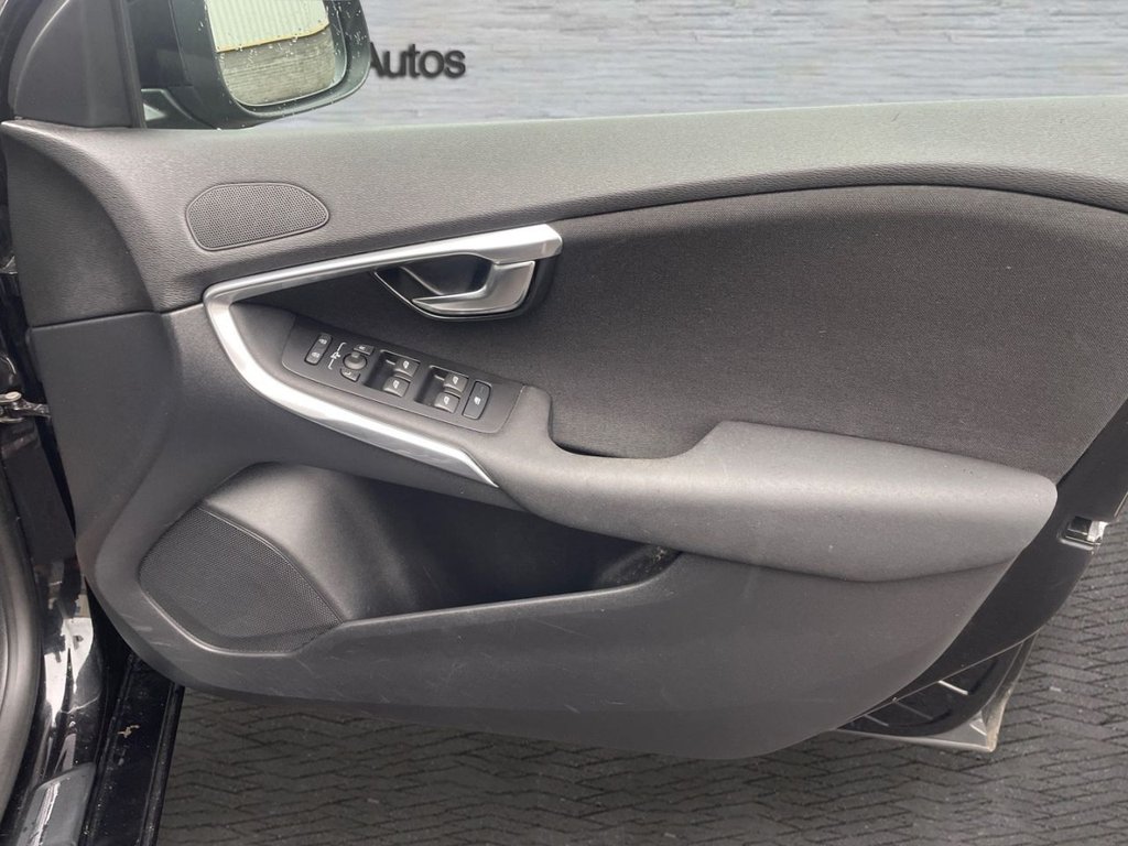 Used Volvo V40 2019 for sale - 76848373: Photo 29