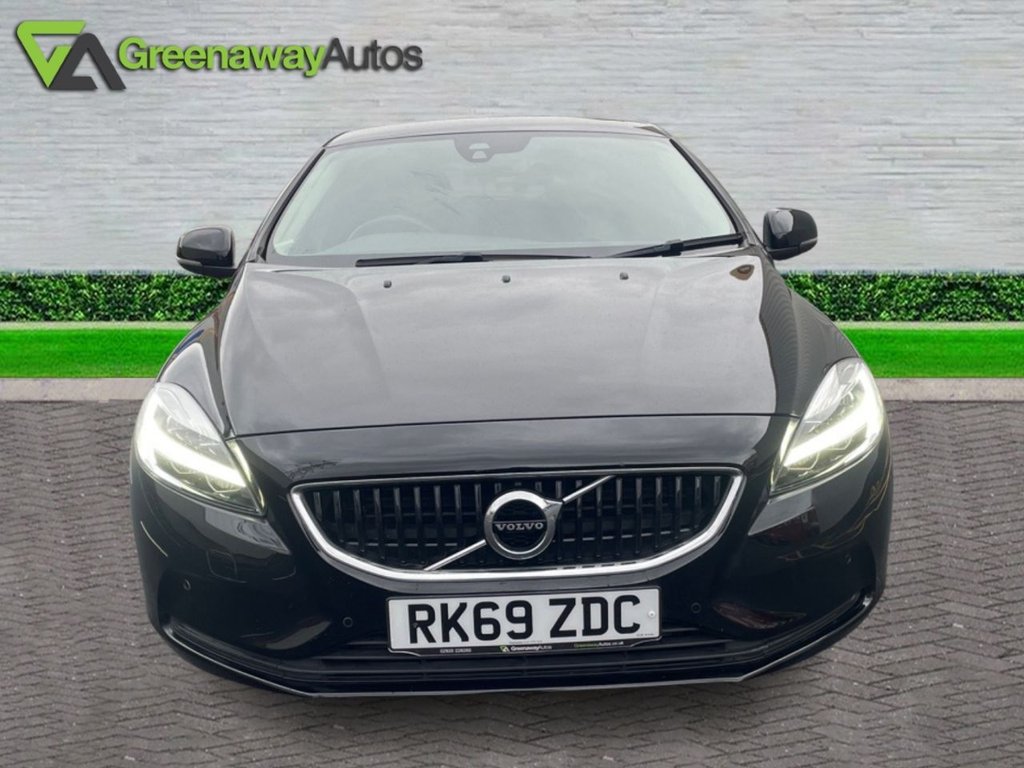 Used Volvo V40 2019 for sale - 76848373: Photo 4