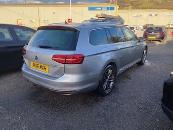 Used Volkswagen Passat 2016 for sale - 77437245: Photo