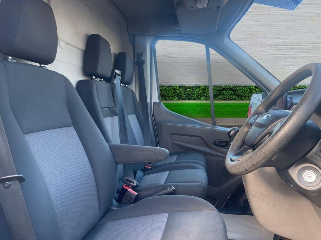 Used Ford Transit 2019 for sale - 76693129: Photo 10