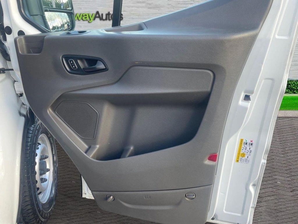 Used Ford Transit 2019 for sale - 76693129: Photo 19