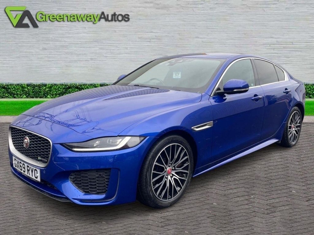 Used Jaguar XE 2019 for sale - 76693114: Photo 2