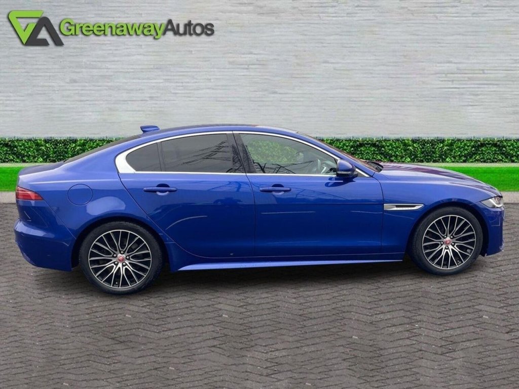 Used Jaguar XE 2019 for sale - 76693114: Photo 5