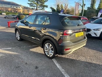 Used Volkswagen T-Cross 2021 for sale - 76605912: Photo