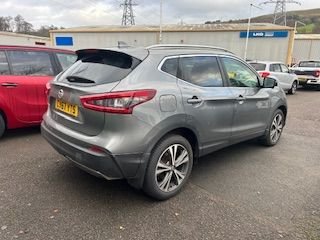 Used Nissan Qashqai 2017 for sale - 76910188: Photo 5