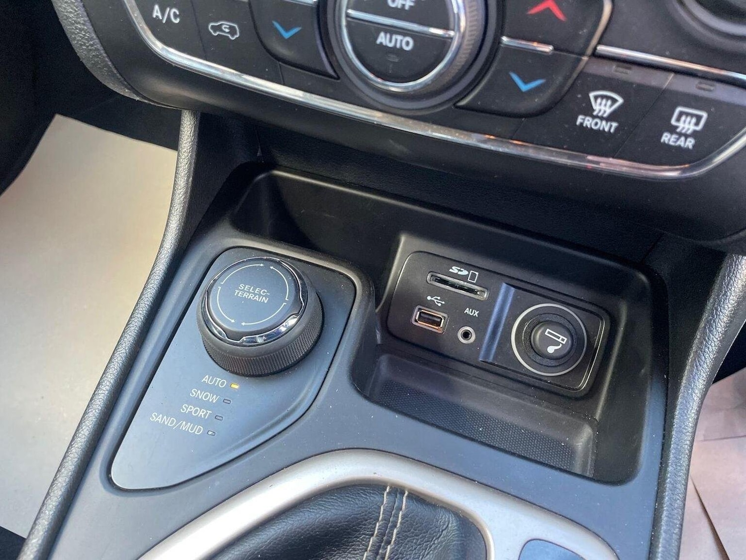 Used Jeep Cherokee 2016 for sale - 76120374: Photo 18