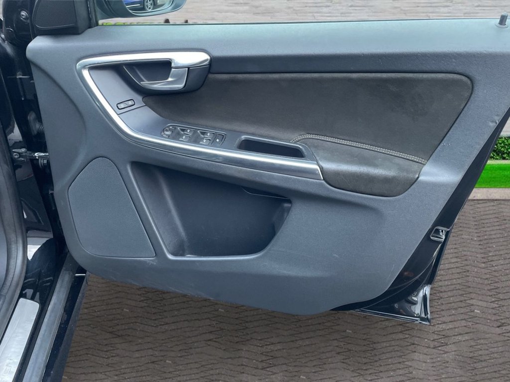 Used Volvo XC60 2014 for sale - 77692540: Photo 27