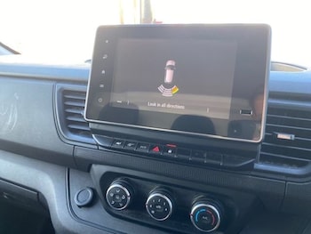 Used Renault Trafic 2023 for sale - 77966844: Photo