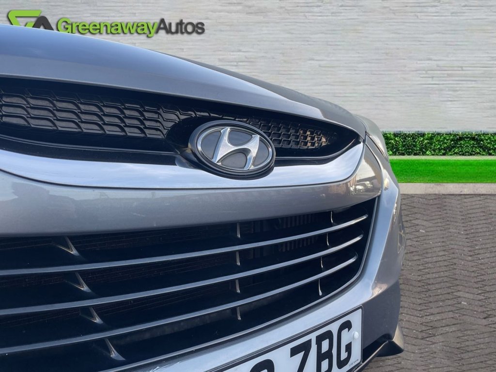 Used Hyundai Ix35 2012 for sale - 76962610: Photo 13