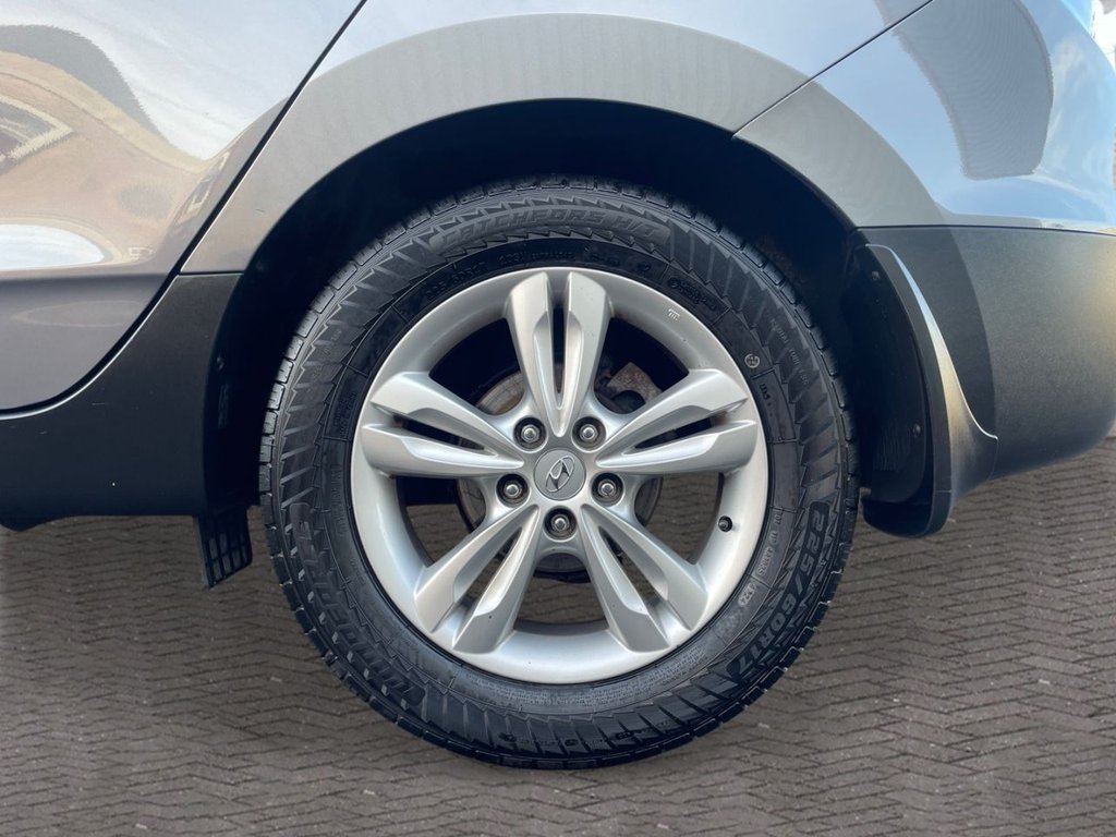 Used Hyundai Ix35 2012 for sale - 76962610: Photo 16