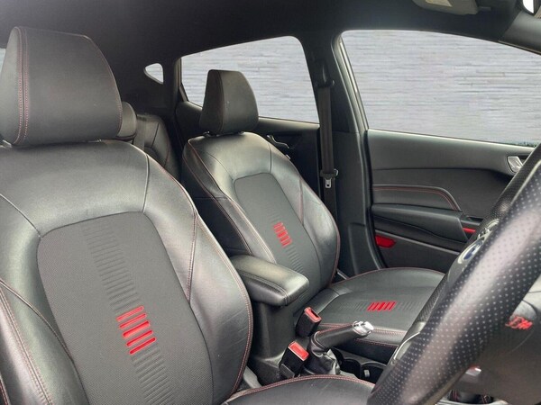 Used Ford Fiesta 2019 for sale - 76107289: Photo 22