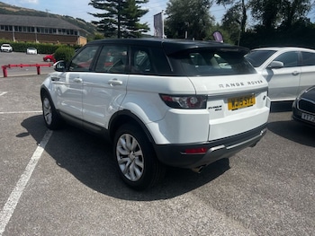 Used Land Rover Range Rover Evoque 2015 for sale - 79313846: Photo