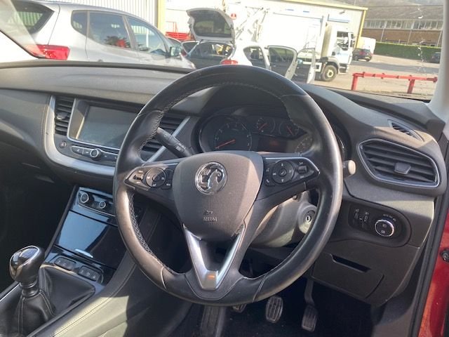 Used Vauxhall Grandland X 2018 for sale - 77967369: Photo 8
