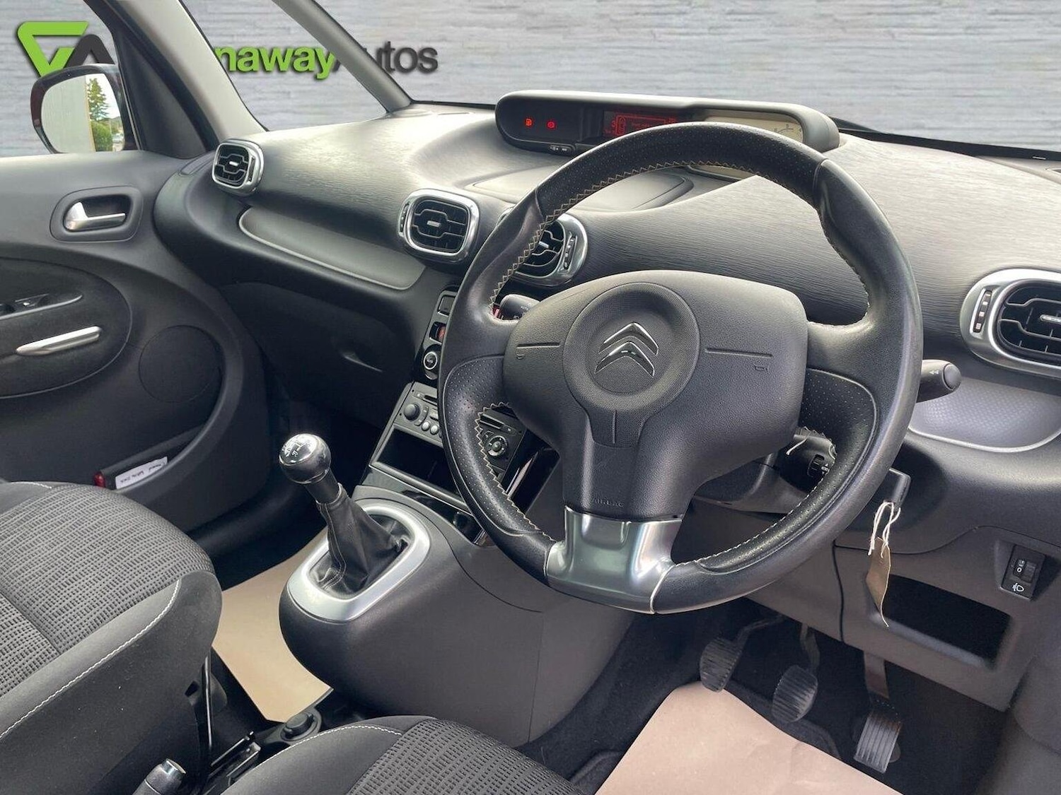 Used Citroen C3 Picasso 2014 for sale - 76058036: Photo 21