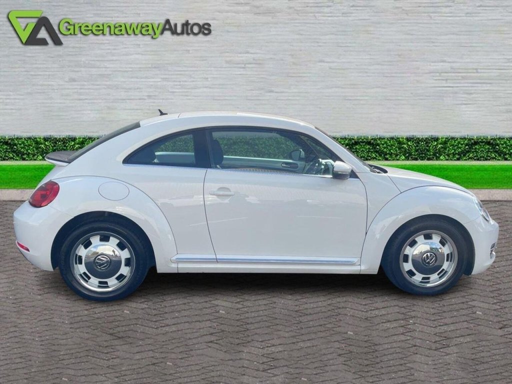Used Volkswagen Beetle 2014 for sale - 76693127: Photo 5