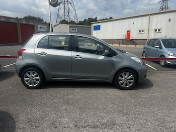 Used Toyota Yaris 2009 for sale - 79276033: Photo