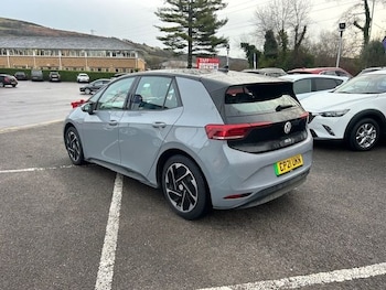 Used Volkswagen ID.3 2021 for sale - 77153477: Photo