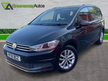 Used Volkswagen Touran 2018 for sale - 78372340: Photo