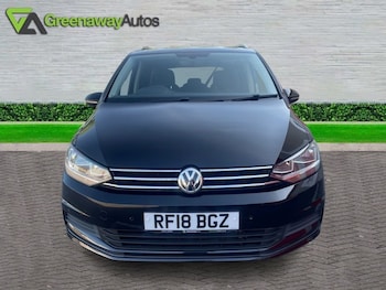 Used Volkswagen Touran 2018 for sale - 78372340: Photo