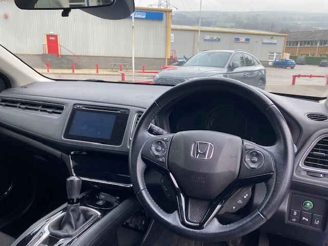 Used Honda HR-V 2020 for sale - 77791982: Photo 6