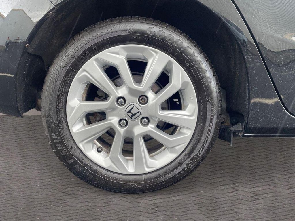 Used Honda Jazz 2018 for sale - 76693122: Photo 12