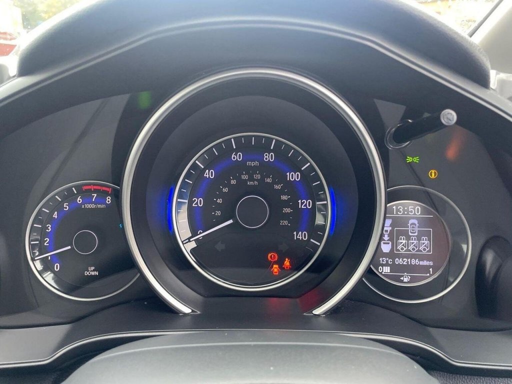 Used Honda Jazz 2018 for sale - 76693122: Photo 13