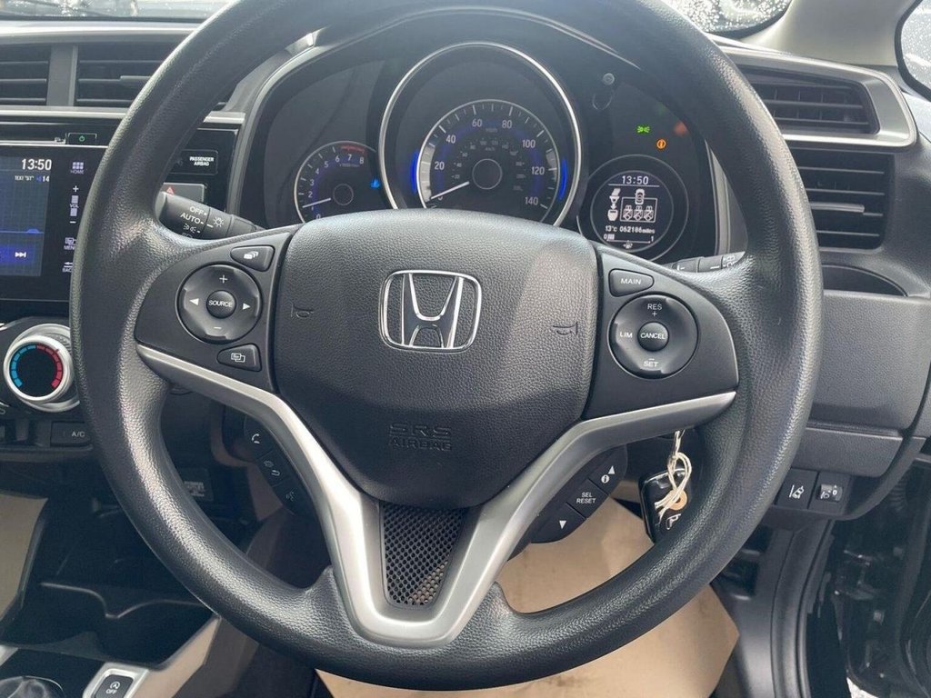 Used Honda Jazz 2018 for sale - 76693122: Photo 16