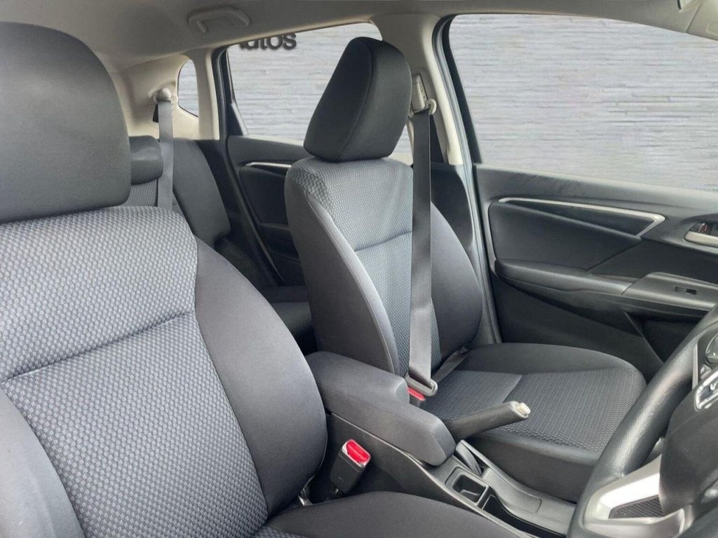 Used Honda Jazz 2018 for sale - 76693122: Photo 22