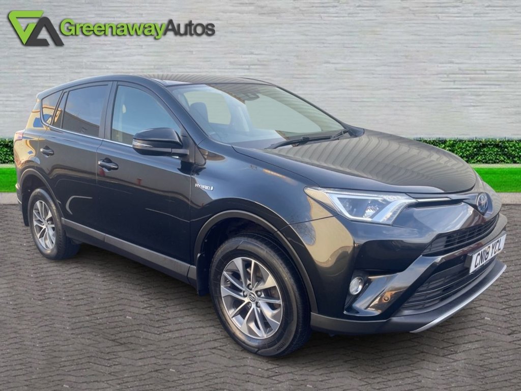 Used Toyota RAV4 2018 for sale - 76941545: Photo 5