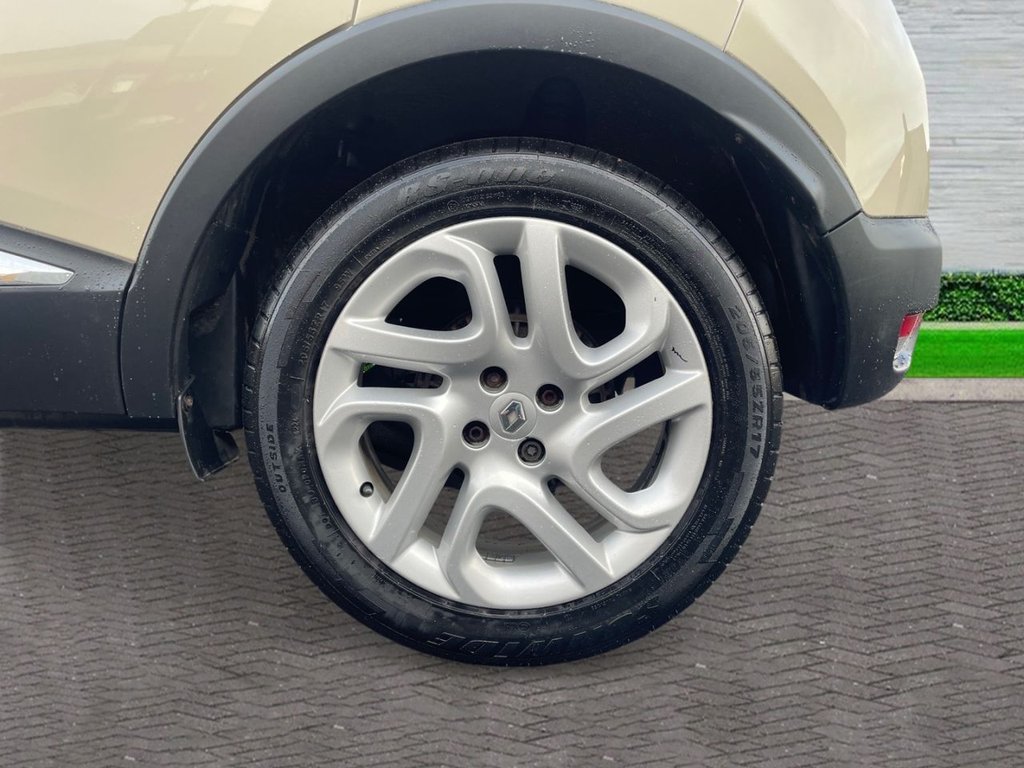 Used Renault Captur 2015 for sale - 76962002: Photo 13