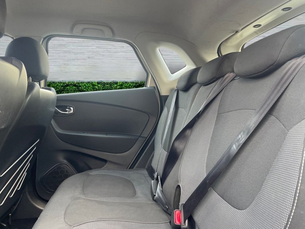 Used Renault Captur 2015 for sale - 76962002: Photo 15