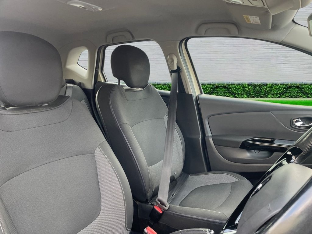 Used Renault Captur 2015 for sale - 76962002: Photo 18